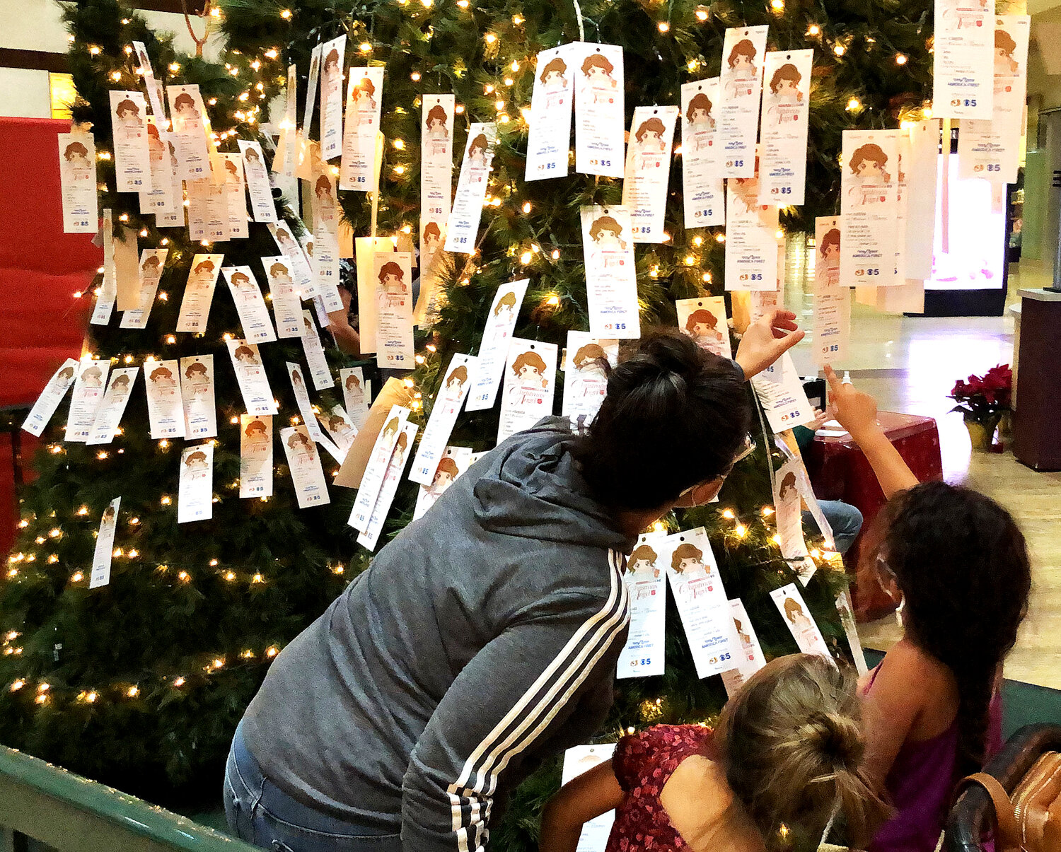 Christmas Angel Trees appearing at these Valley malls this month